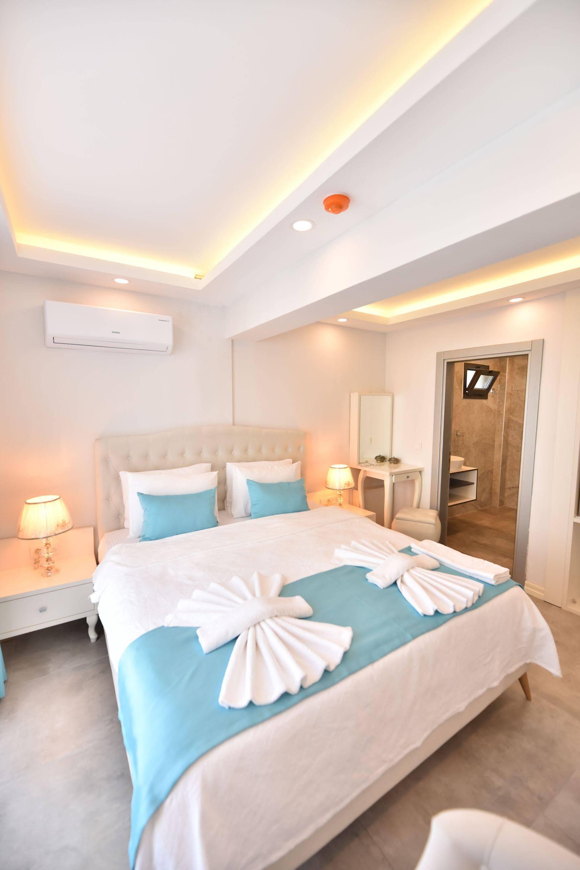 Monastery Suites Hotel-Fethiye Ölüdeniz Extérieur photo