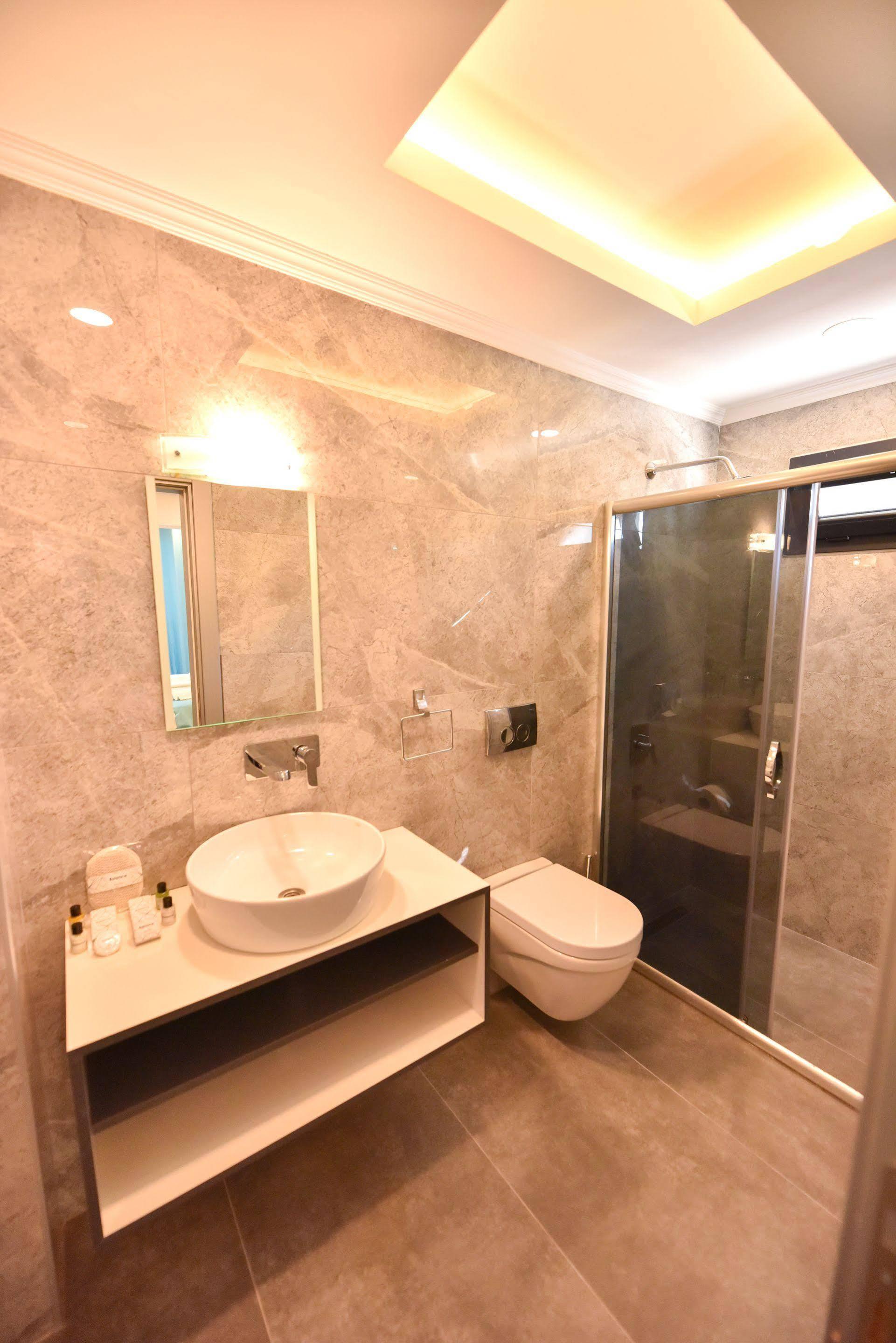 Monastery Suites Hotel-Fethiye Ölüdeniz Extérieur photo