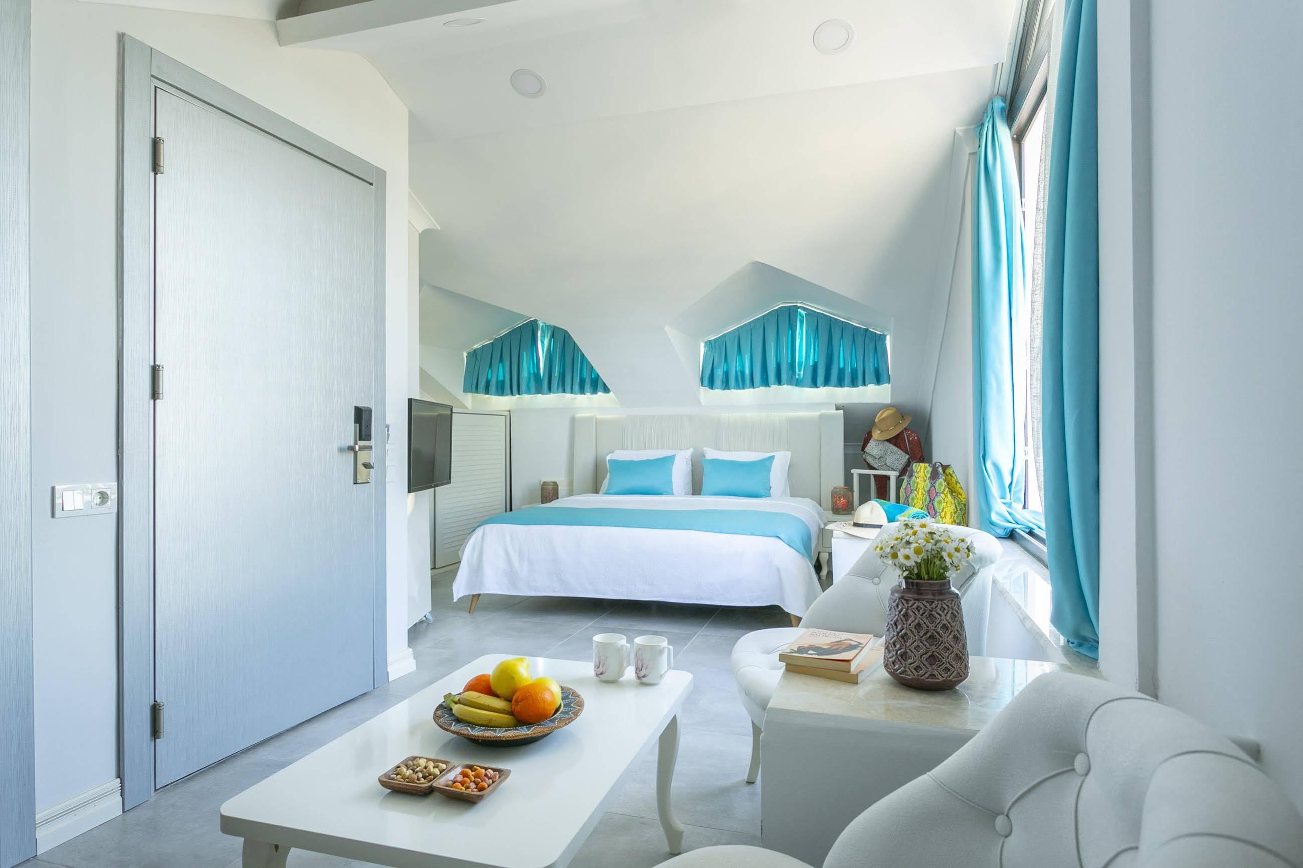Monastery Suites Hotel-Fethiye Ölüdeniz Extérieur photo