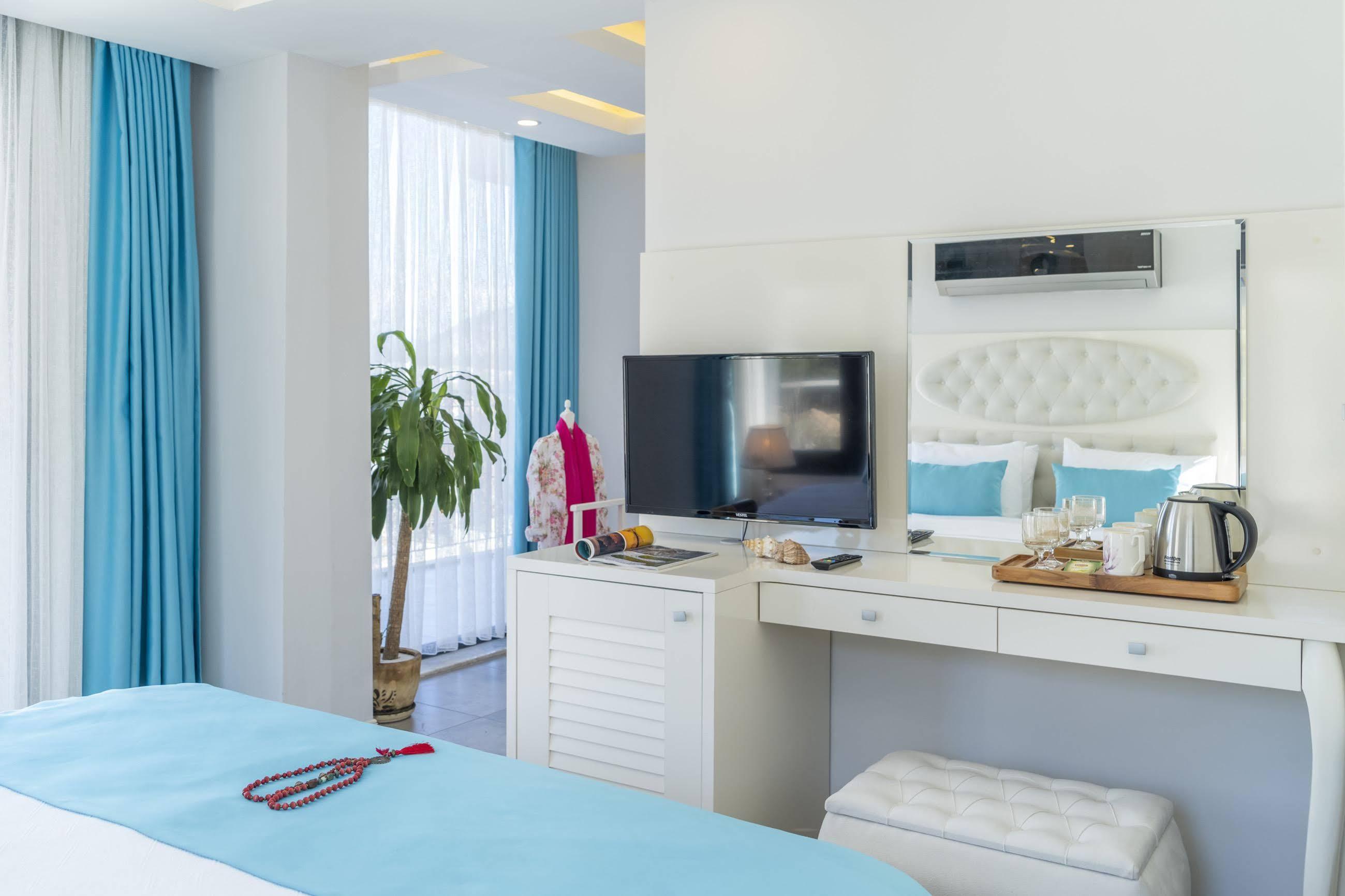 Monastery Suites Hotel-Fethiye Ölüdeniz Extérieur photo