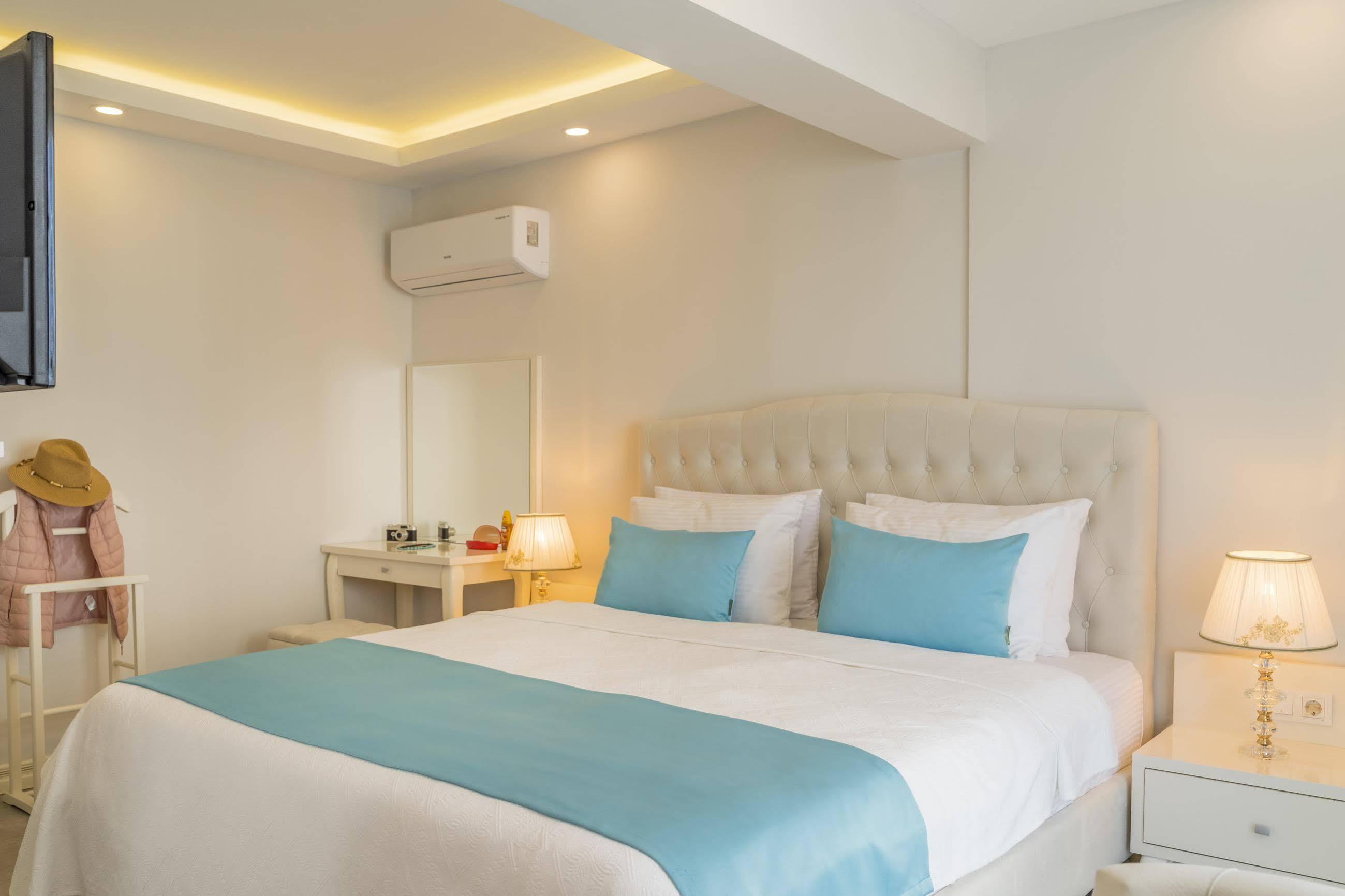 Monastery Suites Hotel-Fethiye Ölüdeniz Extérieur photo